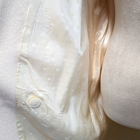 Ashley Scott. Wool Trench Coat. - Picture 7 of 12